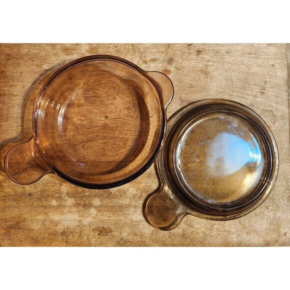 Vintage Pyrex Vision Grab-It and Go V-240 Amber Brown Bowl Lid Set 7 Oz USA - Picture 3 of 6